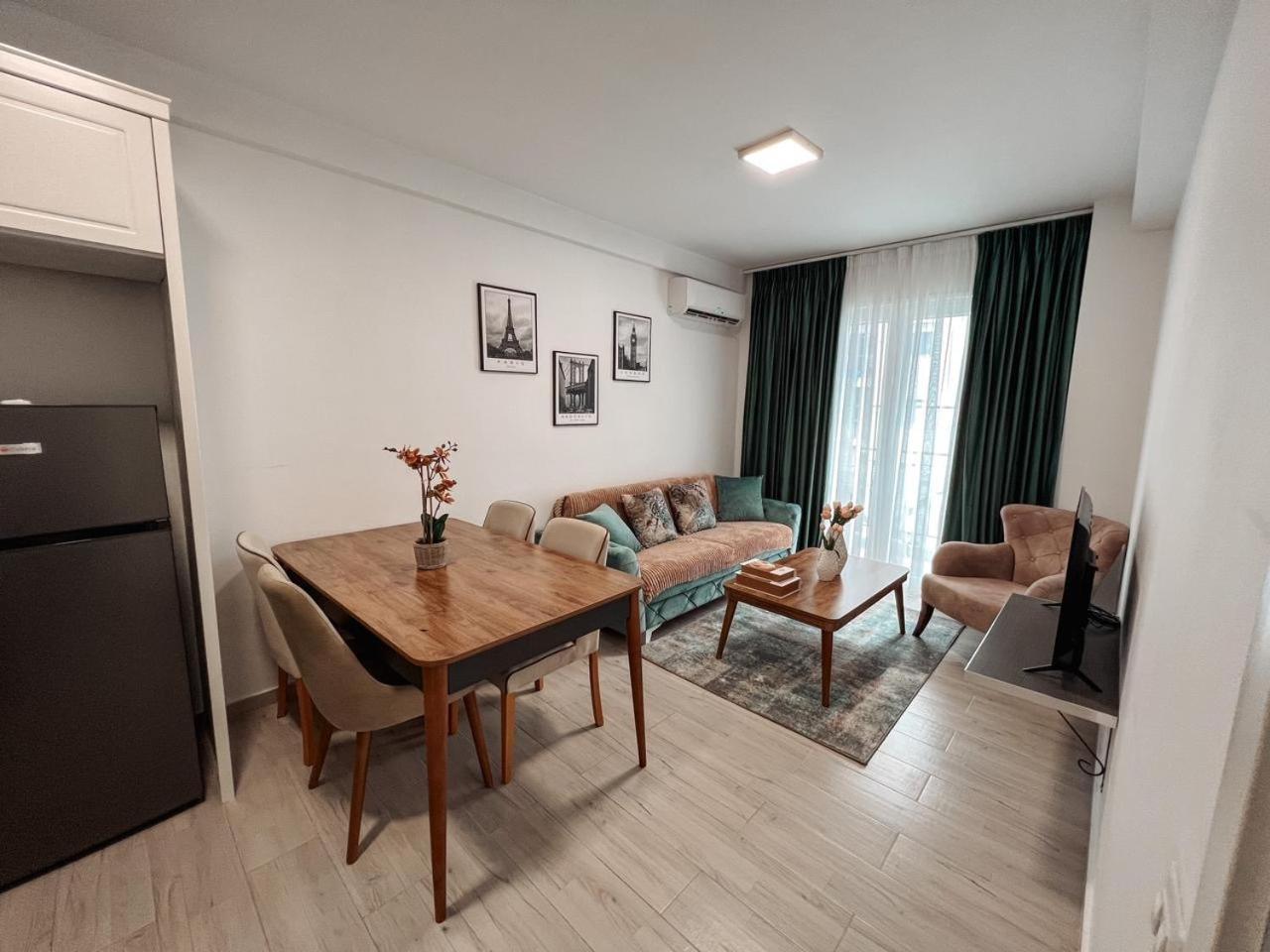 Lovely Apartment Tirana Exterior foto